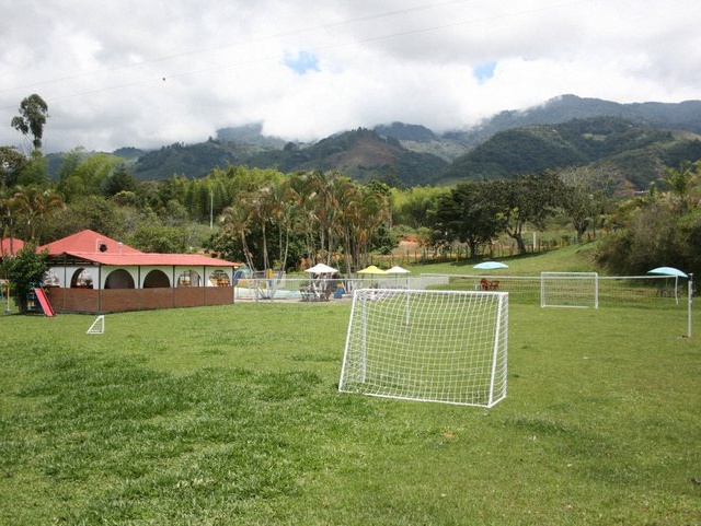 alquiler caba�as lago Calima, Darien
